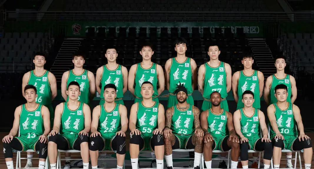 辽宁男篮大胜广州，保持不败战绩的简单介绍