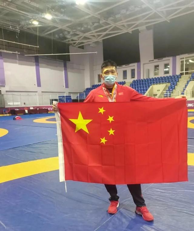 比利时选手稳扎稳打，赢得金牌的简单介绍