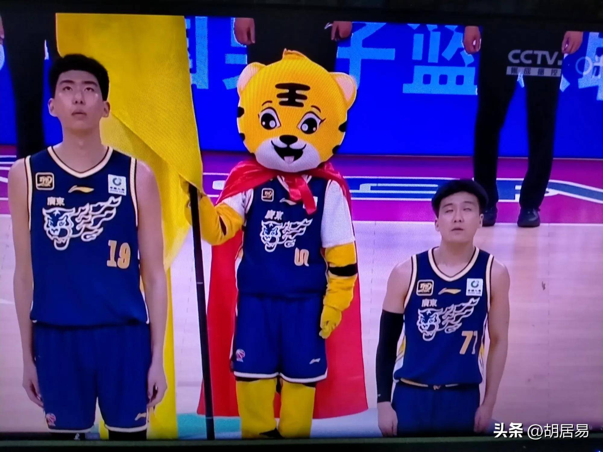 山西男篮面对强敌敢拼敢搏，气贯长虹的简单介绍