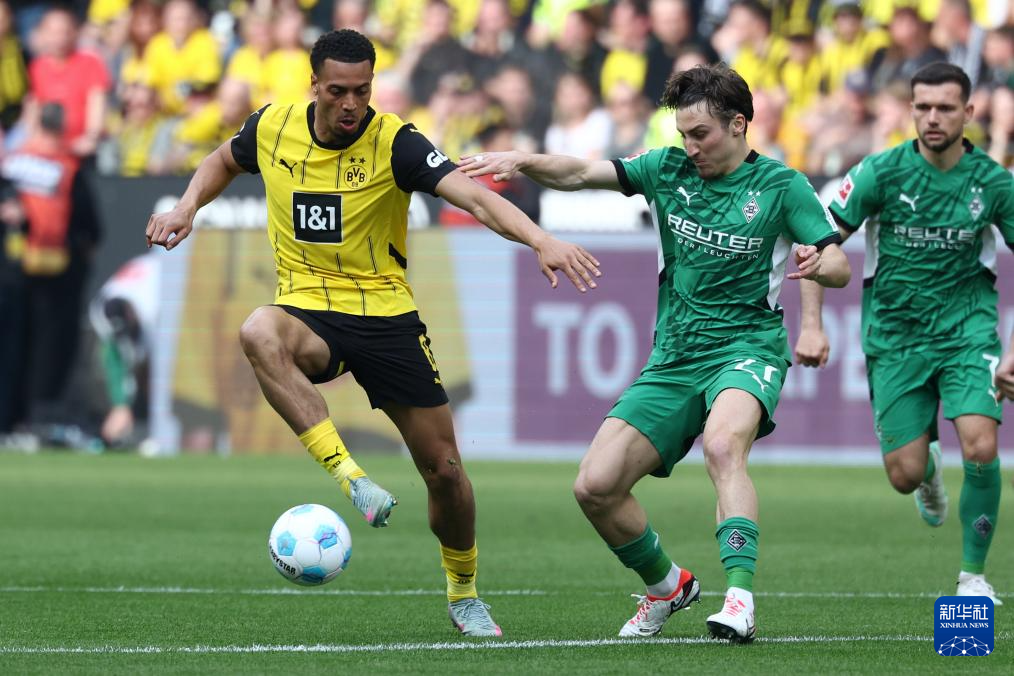 门兴格拉德巴赫击败第戎,取得关键胜利的简单介绍 门兴格拉德巴赫击败第戎,取得关键胜利的简单介绍